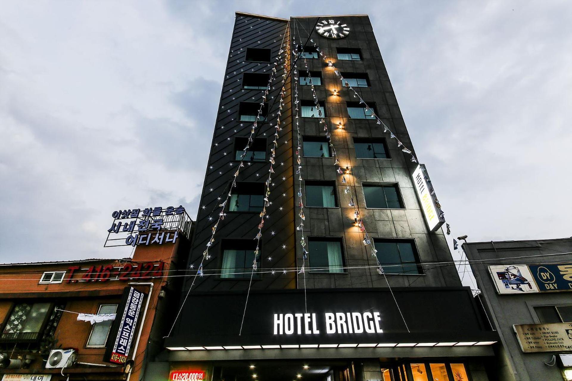 Hotel Bridge Μπουσάν Εξωτερικό φωτογραφία