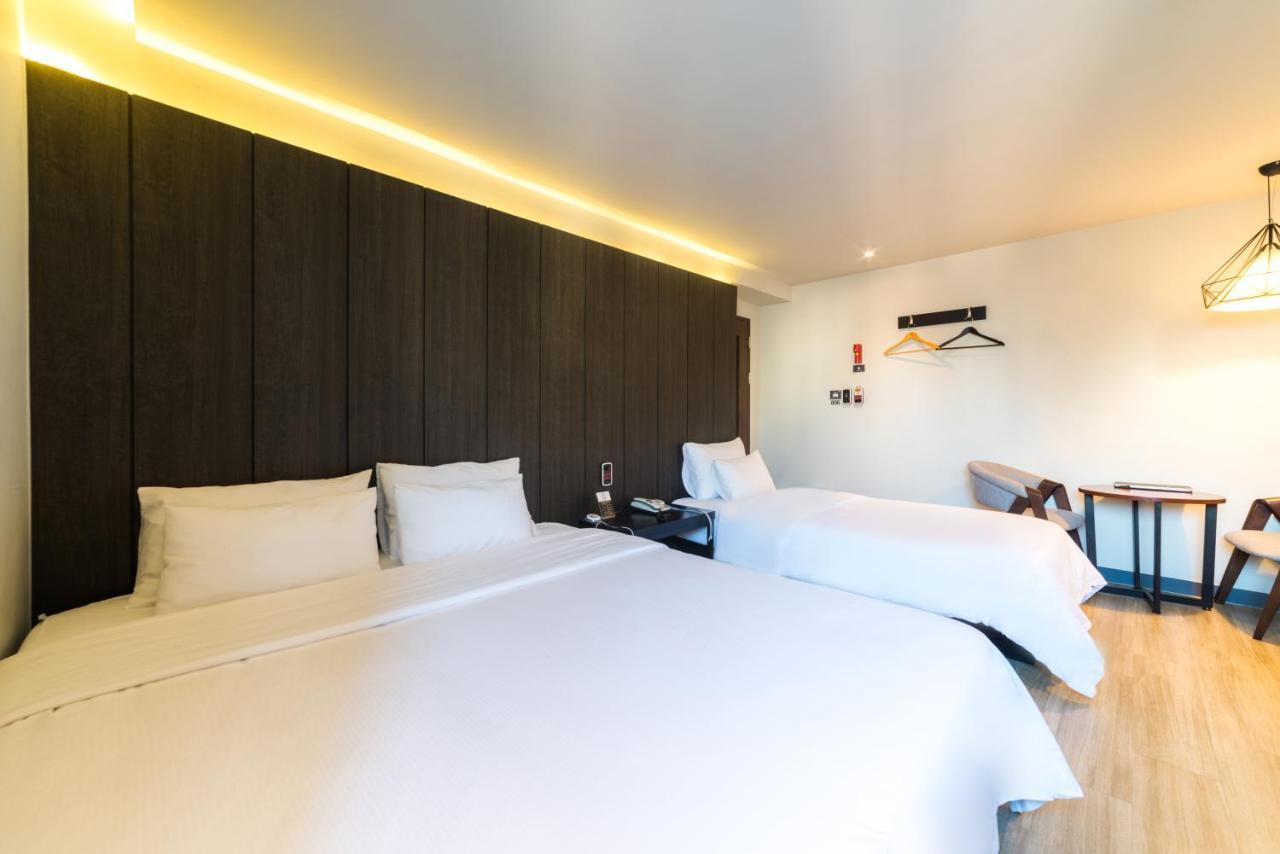 Hotel Bridge Μπουσάν Εξωτερικό φωτογραφία